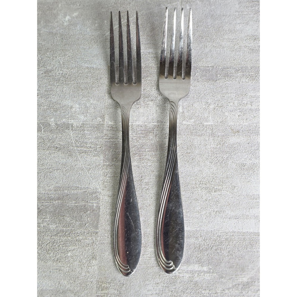 2 Oneida Camber Cresta Windswept Scroll Dinner Forks Stainless Flatware